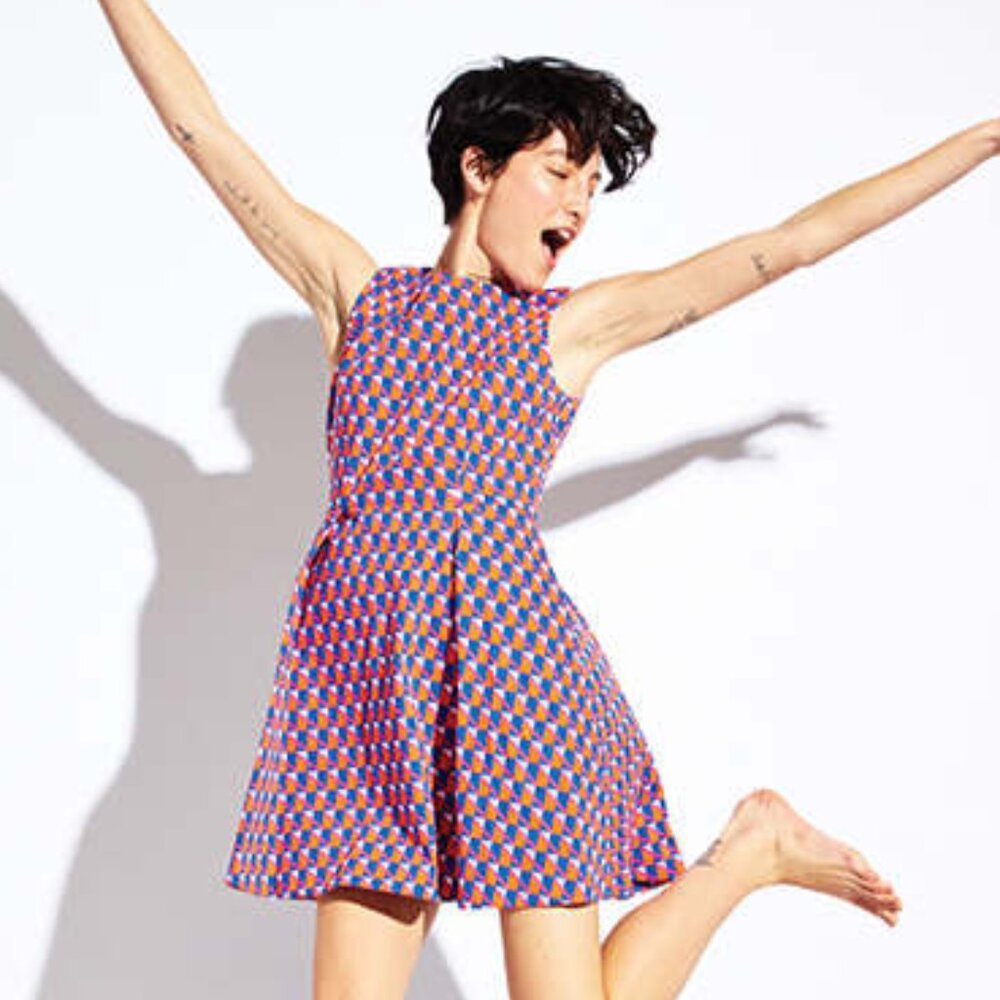 Kate Spade Saturday Pleated Flare Dress Geometric Flag Print Size 10